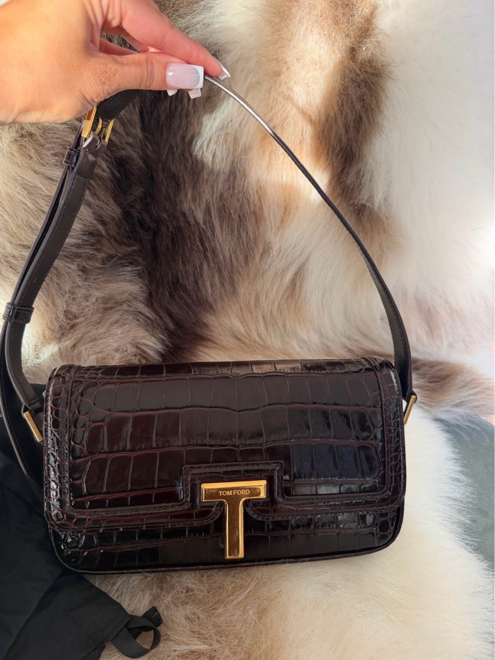 Tom Ford Brown Croc-Embossed Leather Shoulder Bag with Gold Hardware - Picture 9 of 9